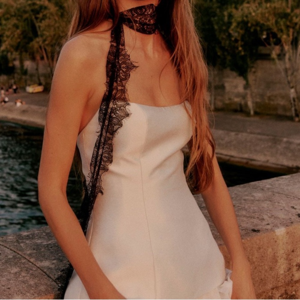 New! Lace scarf